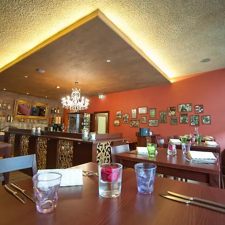 酒店 Stadthotel Zur Goldenen Krone