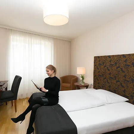 Stadthotel Zur Goldenen Krone 魏茨