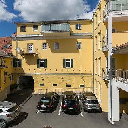 酒店 Stadthotel Zur Goldenen Krone 魏茨