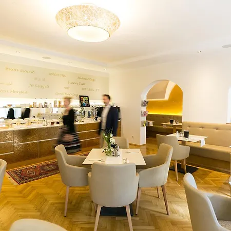Stadthotel Zur Goldenen Krone Hotel Weiz
