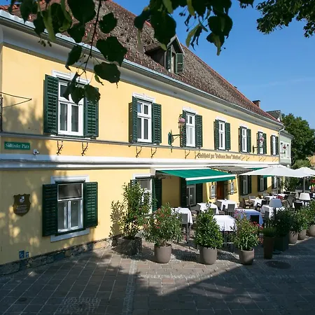 酒店 Stadthotel Zur Goldenen Krone 2*
