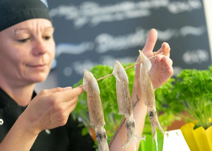 Stadthotel Zur Goldenen Krone ヴァイツ