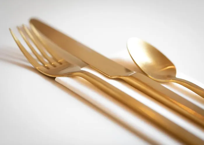 Stadthotel Zur Goldenen Krone Szálloda Weiz