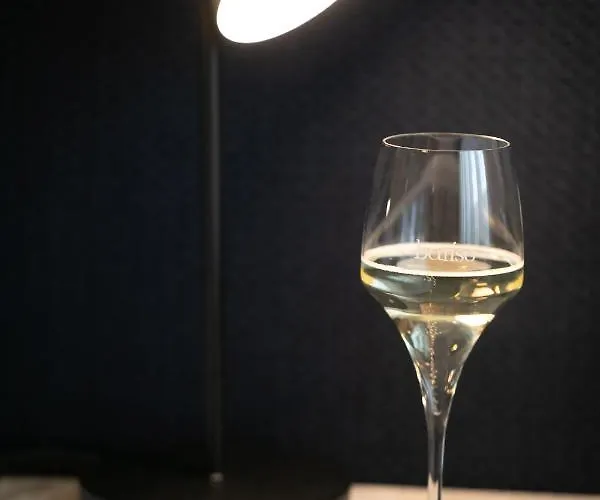 Stadthotel Zur Goldenen Krone Szálloda 2*