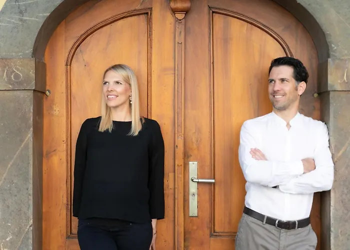 Stadthotel Zur Goldenen Krone ホテル ヴァイツ