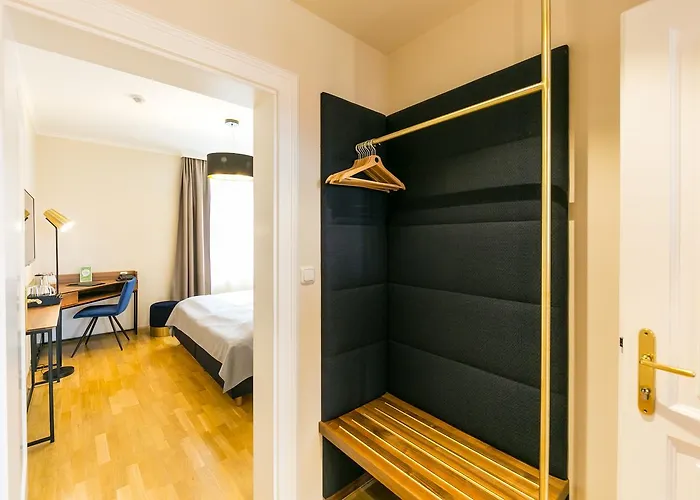 Stadthotel Zur Goldenen Krone 2* Weiz