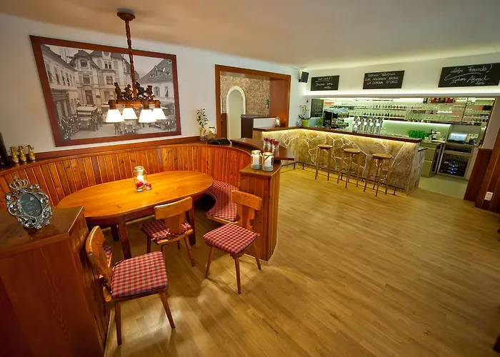 Stadthotel Zur Goldenen Krone Hotel Weiz