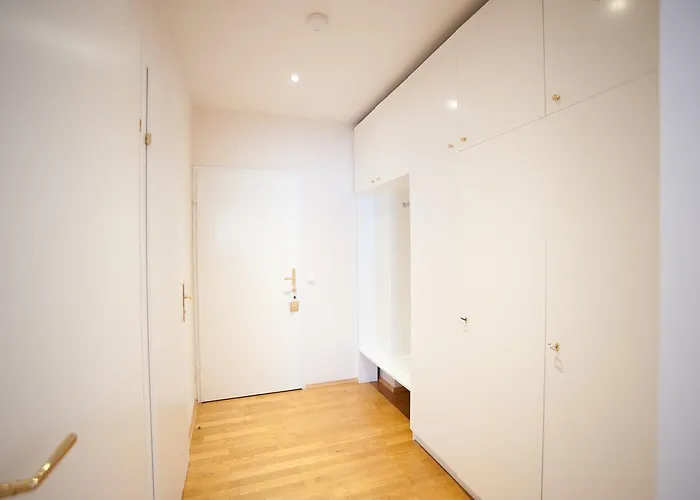 Stadthotel Zur Goldenen Krone Szálloda Weiz